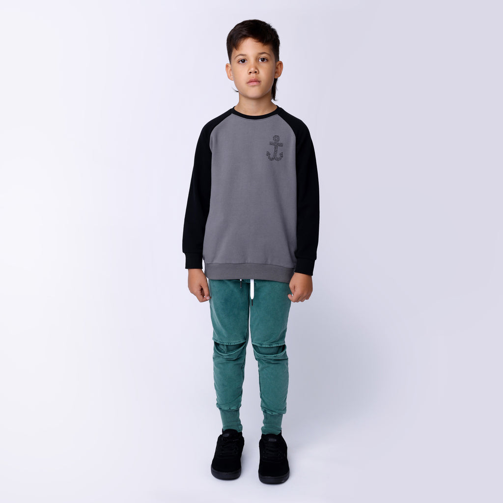 Blasted Hidden Knee Trackies - Forest Wash