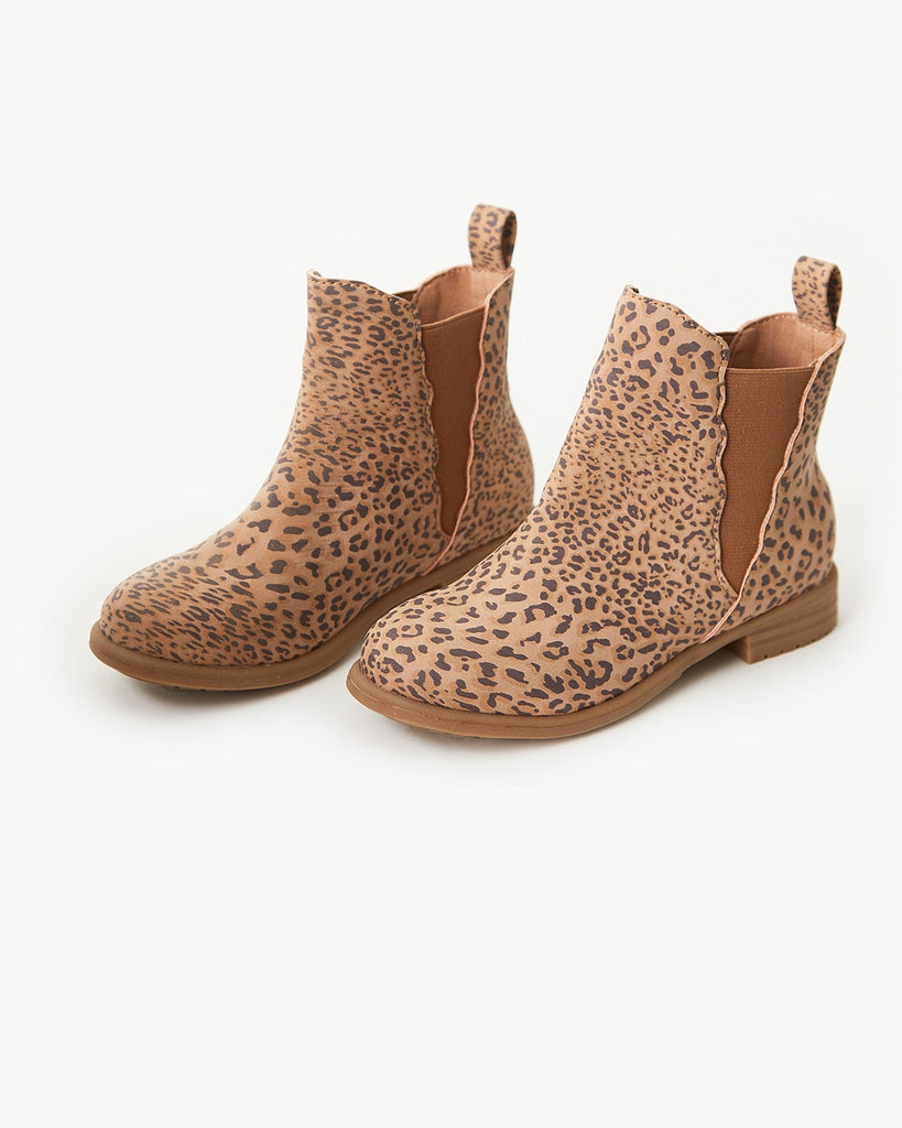 Kendall Scalloped Boot - Tan Leopard