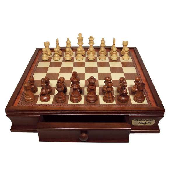 Dal Rossi Chess Set 16 pc 85mm