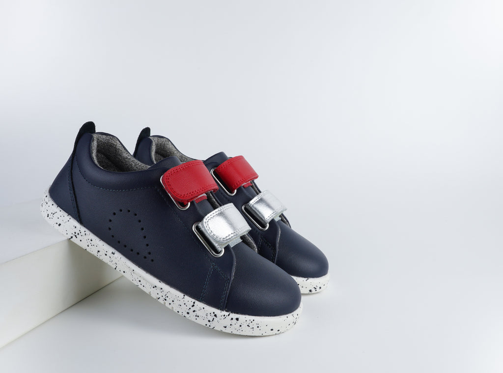 KP Grass Court Switch Navy (Red + Silver)
