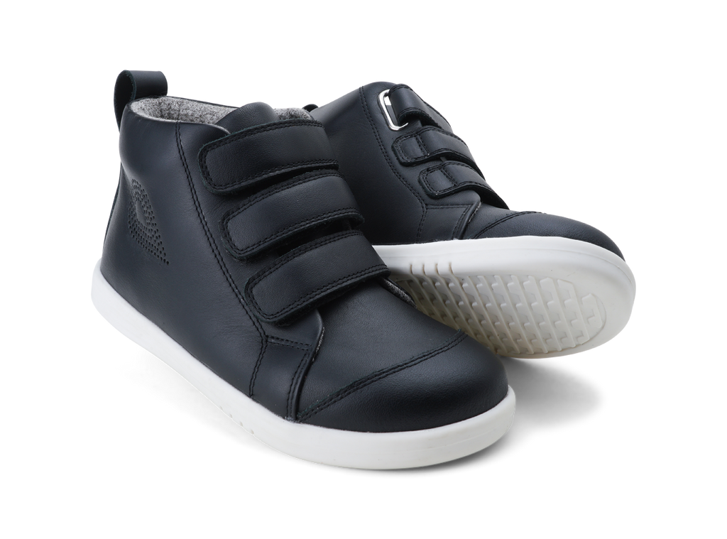 KP Hi Court Black