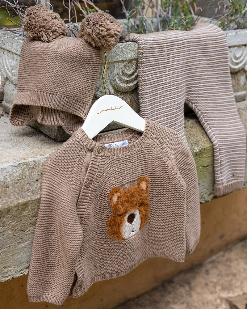 CARAMEL POMPOM BEANIE