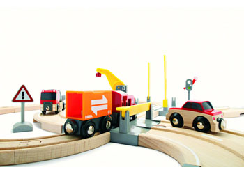 BRIO Set - Rail & Road Crane Set, 26 pieces