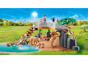 Playmobil - Outdoor Lion Enclosure